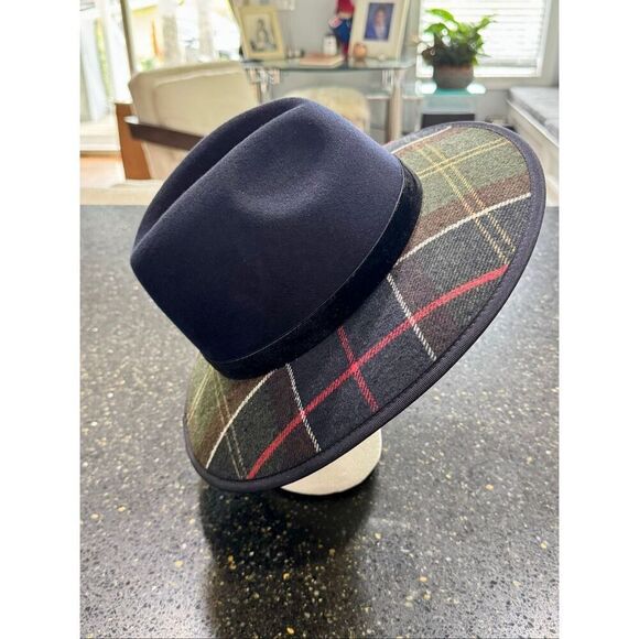 Barbour Thornhill Wool Fedora. Large. Barbour Barbour Thornhill Fedora Hat Women Navy Blue Wool  main image 3